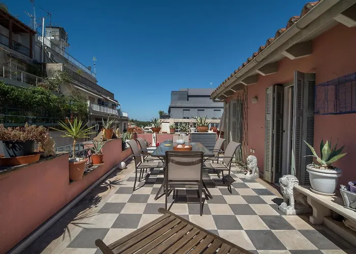 Apollonas Luxurious Apartments